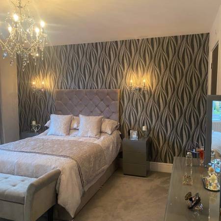 Bedroom wall wallpapering